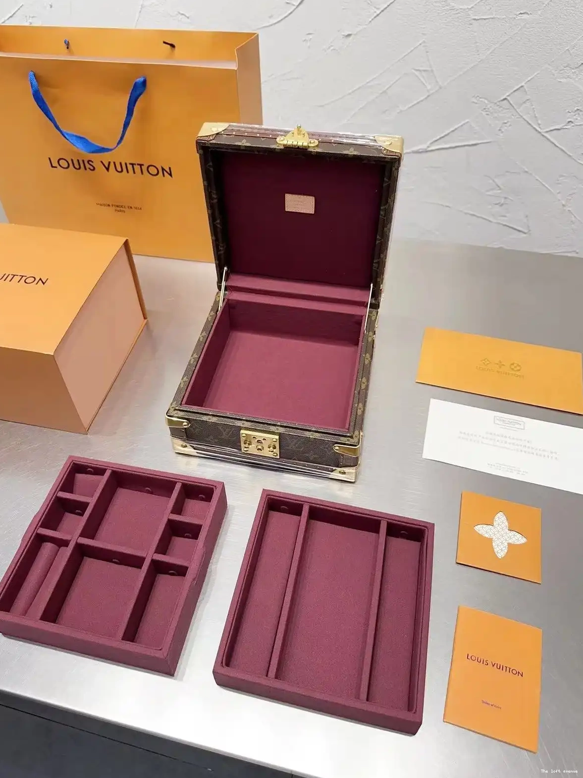 LV JEWELRY CUSTOM BOX 0612
